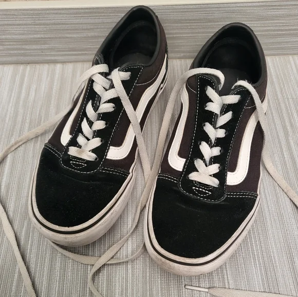 vans old skool b&w